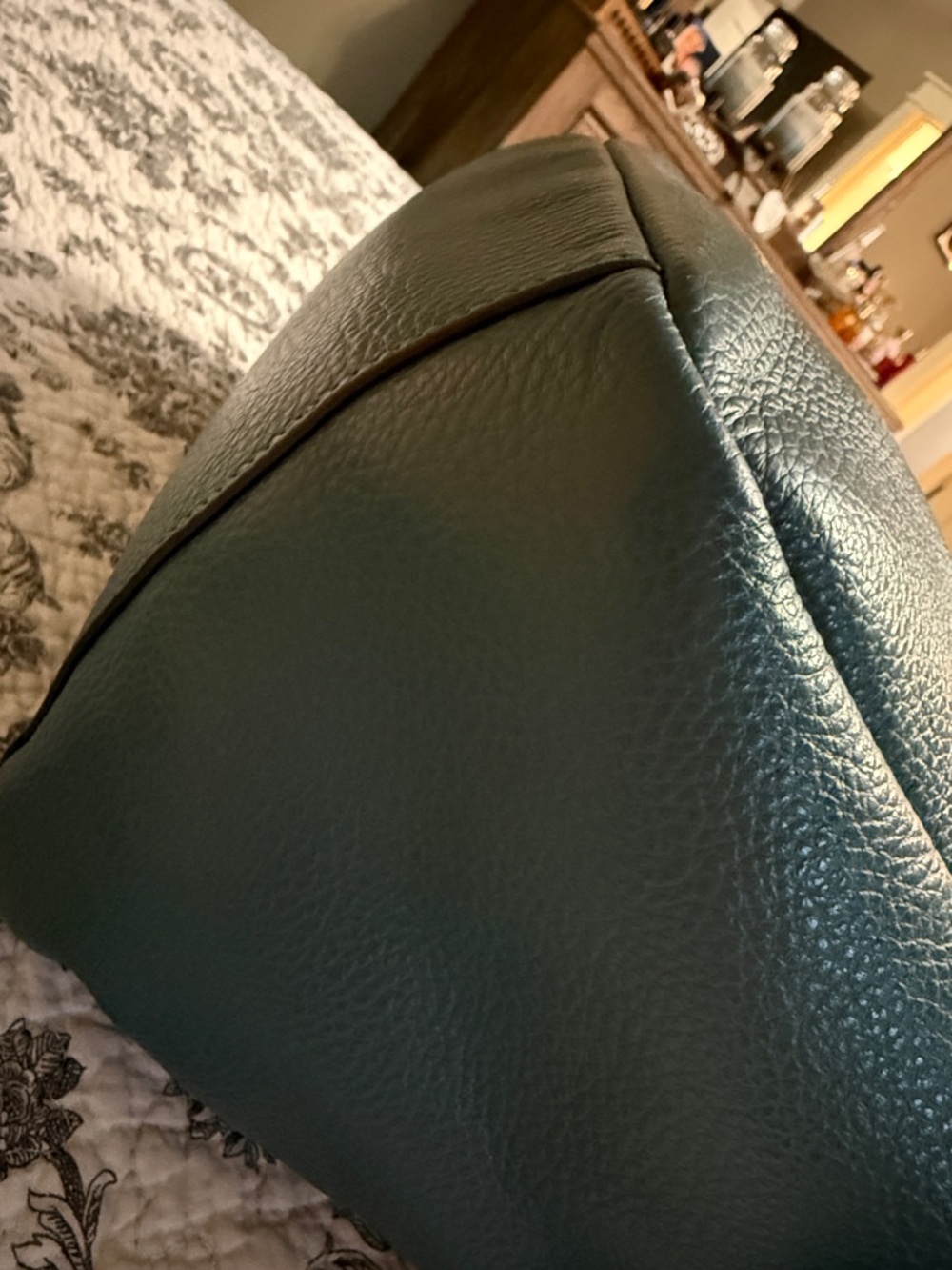 COACH Pennie Shoulder Bag Gold Hardware; Like New! - Picture 6 of 12